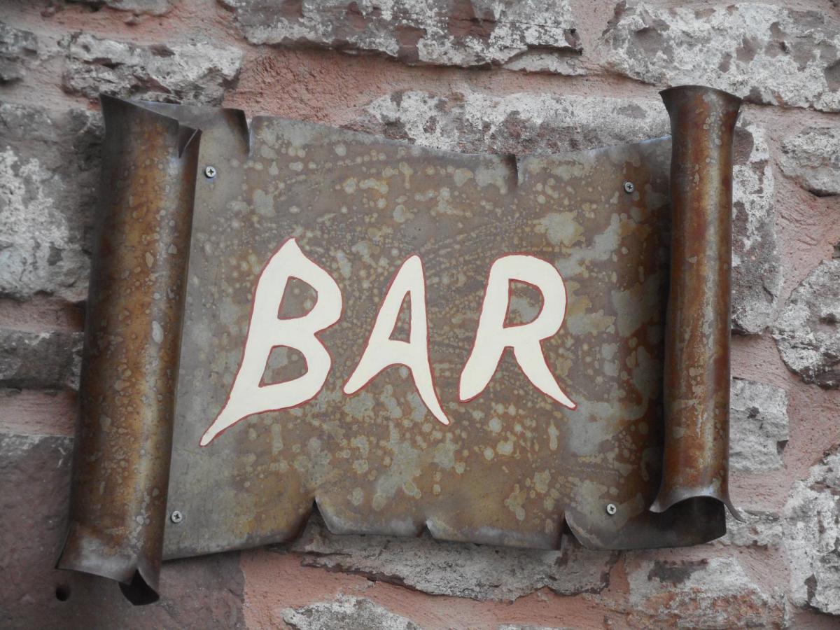 The Tavern Castelnau-Pégayrols Eksteriør billede